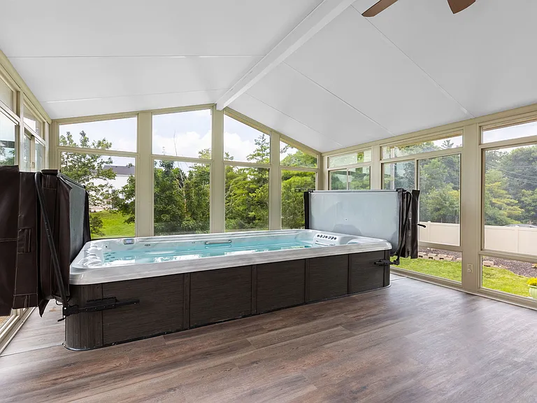 701 Oak Run Ln — Photo 14