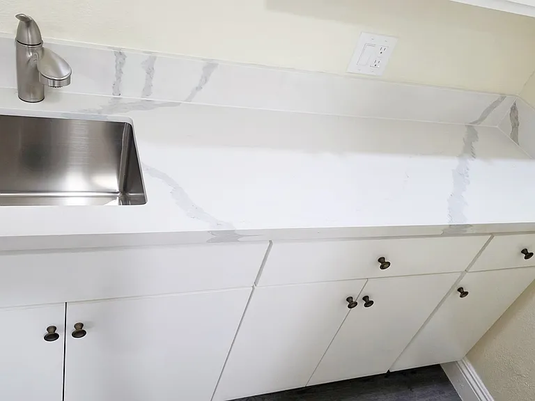 9607 Cypress Ave #4 — Photo 8
