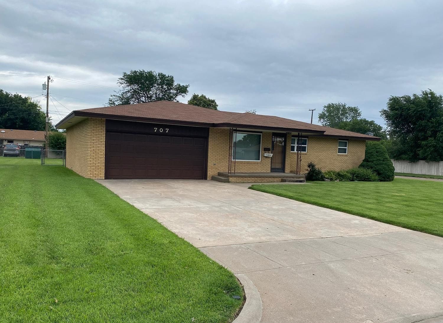 707 E Fair St, Garden City, KS 67846 MLS 19033 Zillow