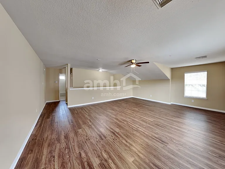 15742 Flagstone Walk Way — Photo 7