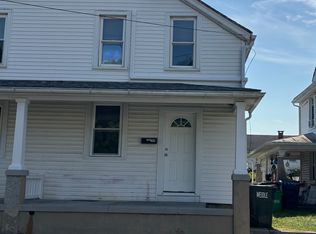 704 Locust St, Lebanon, PA 17042