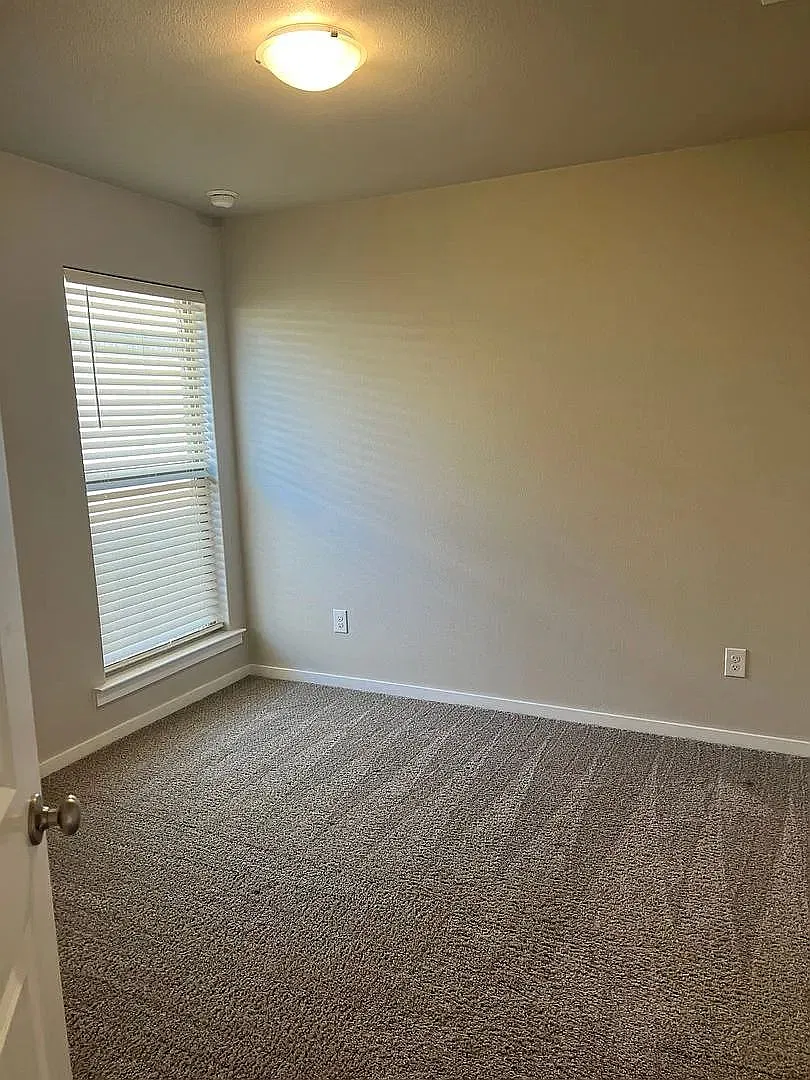 Upland Heights- 9711 Saratoga — Photo 2