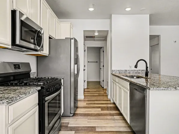 4526 Copeland Cir #103, Highlands Ranch, CO 80126