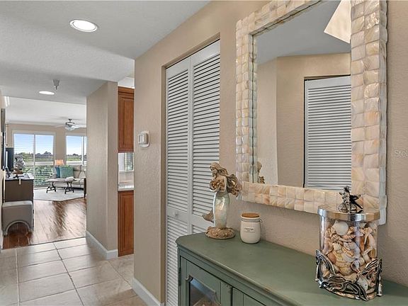 3rd image of 4801 Osprey Dr S APT 310
