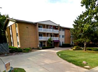 920 Beau Dr UNIT 212, Des Plaines, IL 60016