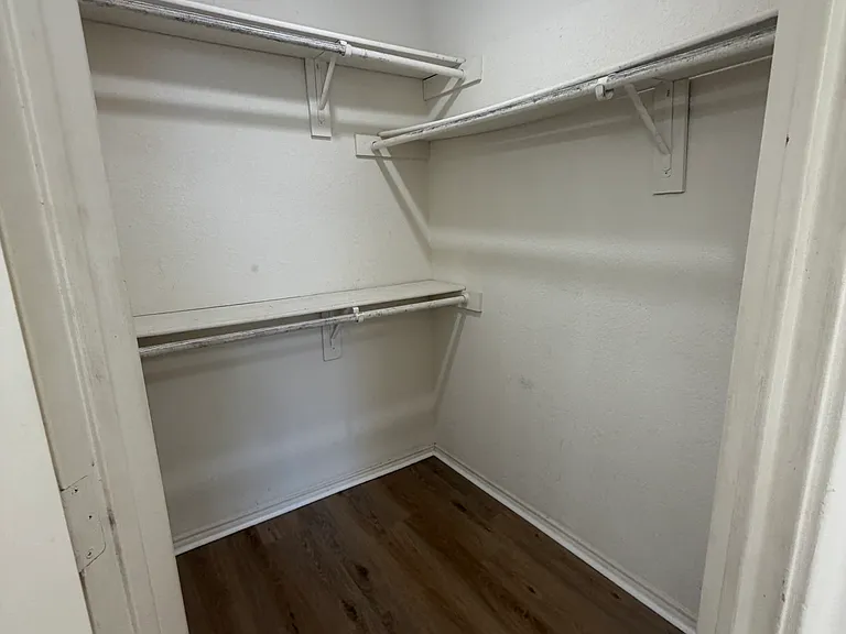3505 Lakecrest Dr — Photo 20