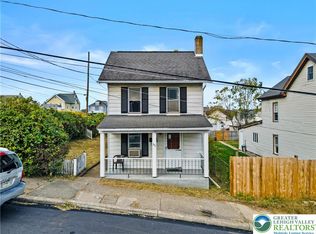 317 Front St, West Easton, PA 18042