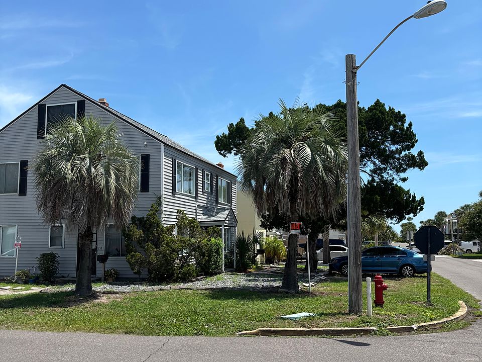 224 Cherry St