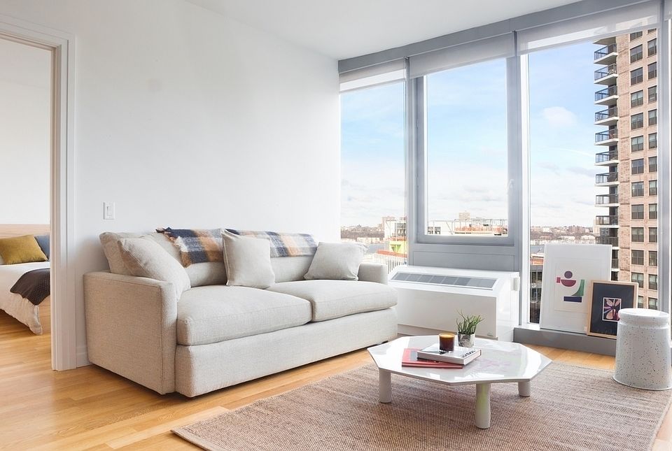 1st image of 550 W 54th St APT 1716