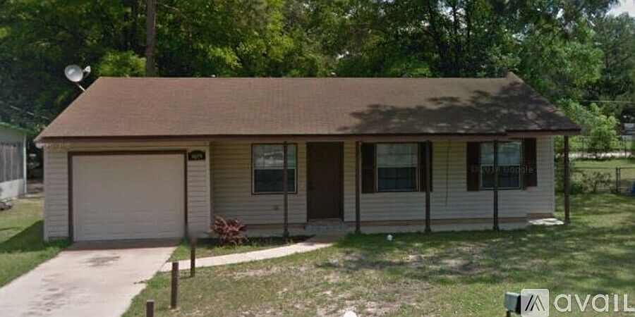 1st image of 4609 Tall Oak Dr