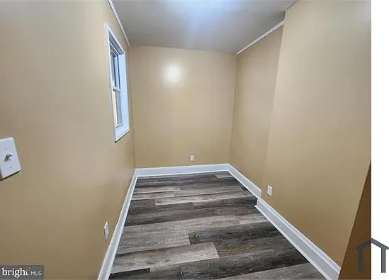 124 S Loudon Ave — Photo 8