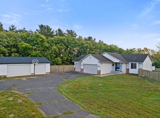 27581 Nester Ave, Lindstrom, MN 55045