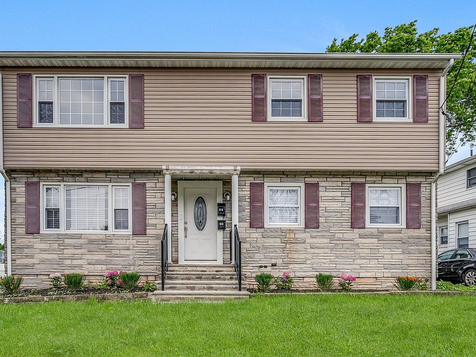 1st image of 327 Brookfield Pl
