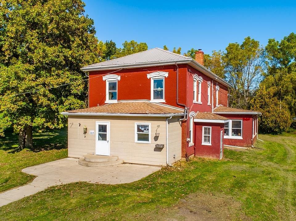 208 Water St, Sparland, IL 61565 Zillow