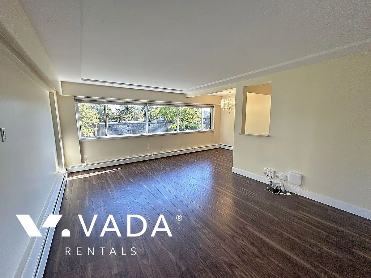 5926 Yew Street Vancouver — Photo 2