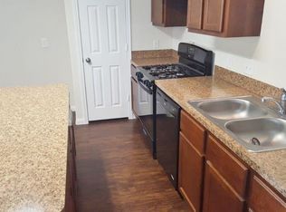 5563 Plantation Forest Dr, Katy, TX 77449