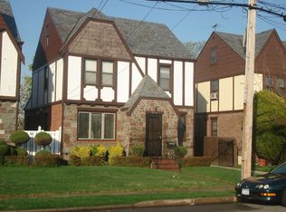 9005 219th St, Queens Village, NY 11428