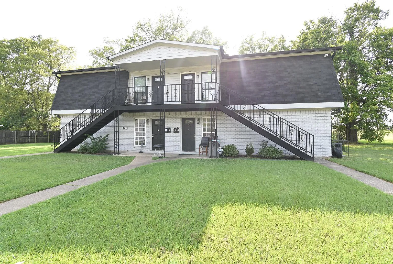 4122 Cherokee St - Unit 4 — Photo 1