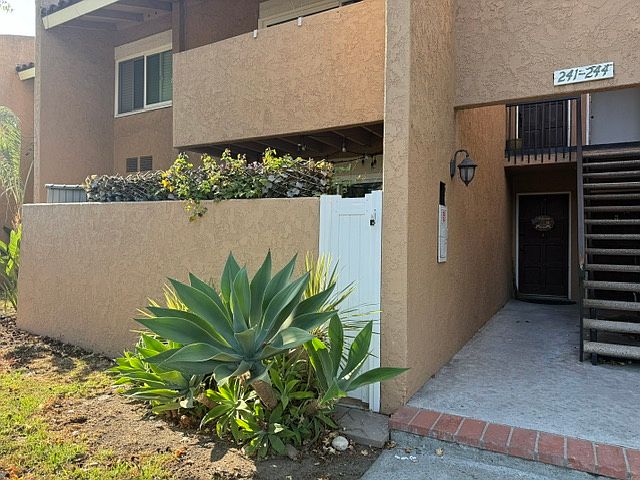 1st image of 1101 W Macarthur Blvd Unit 241