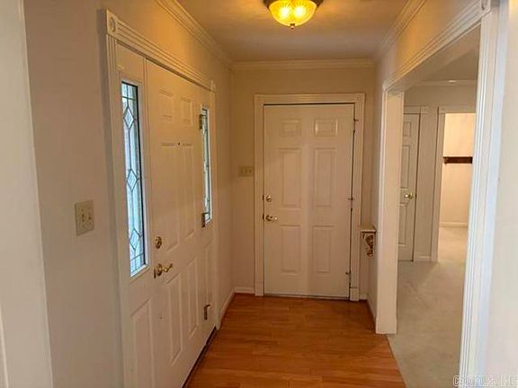 5th image of 2125 Sprucewood Dr