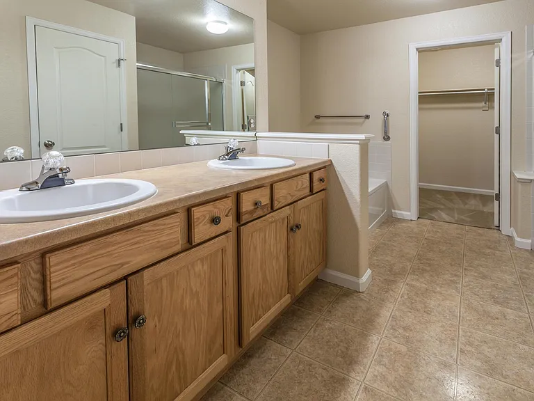 5600 W 3rd St #5-P — Photo 21