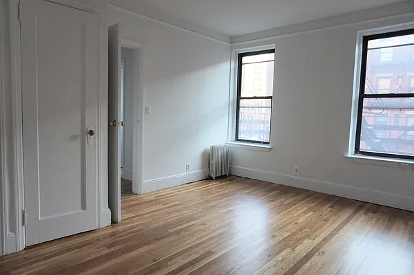 Rented by M.Woods & Associates | media 9