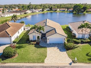7525 Cameron Cir, Fort Myers, FL 33912