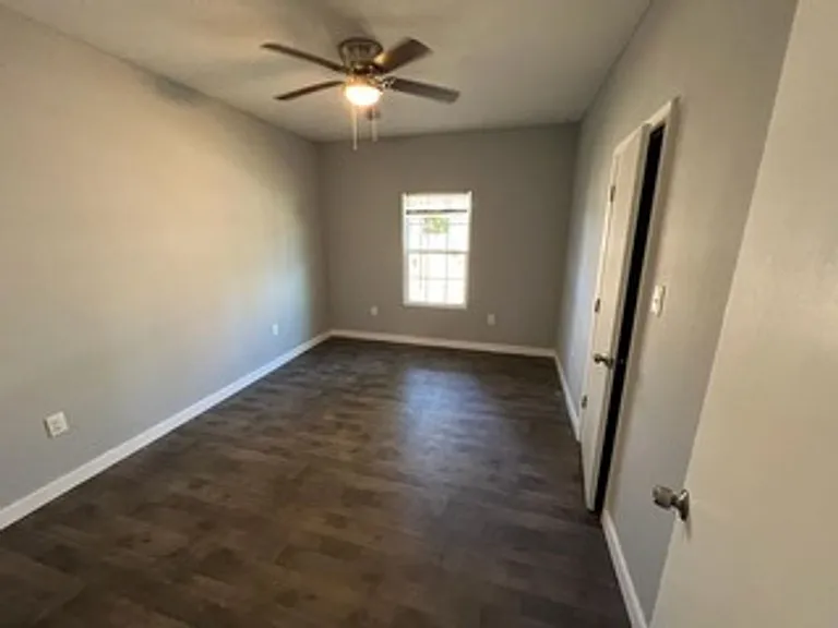 3411 Stone Rd — Photo 8