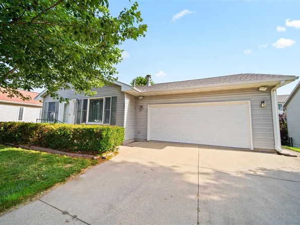 502 Plum St, Solon, IA 52333