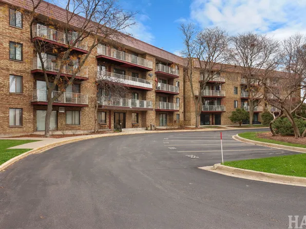 5400 Astor Ln APT 116, Rolling Meadows, IL 60008