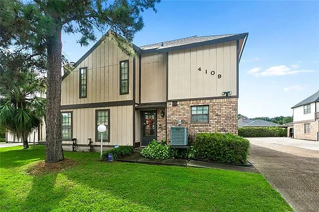 4109 Chateau Blvd #B
