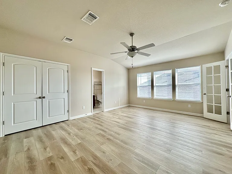 5977 Malta Cir — Photo 28