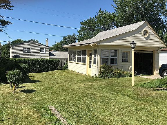 2nd image of 5106 Longwood Ave