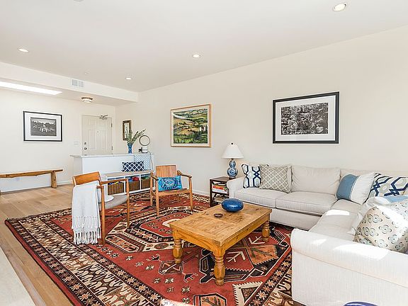 3rd image of 3566 17th St #3