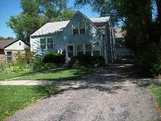 809 S Chatham Ave photo 1