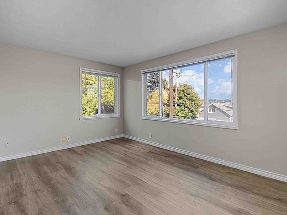 3rd image of 629 W Nickerson St #2