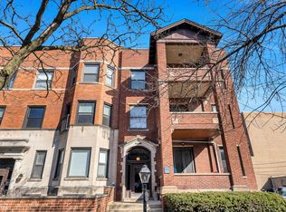 1014 W Byron St #1, Chicago, IL 60613