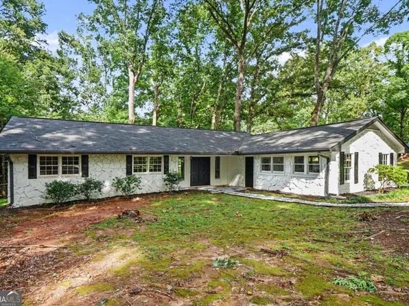 4783 Hickory Ct SW, Lilburn, GA 30047