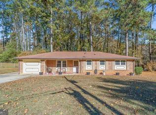 749 Dunleith Ct, Stone Mountain, GA 30083