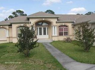 661 E Lehigh Dr, Deltona, FL 32738