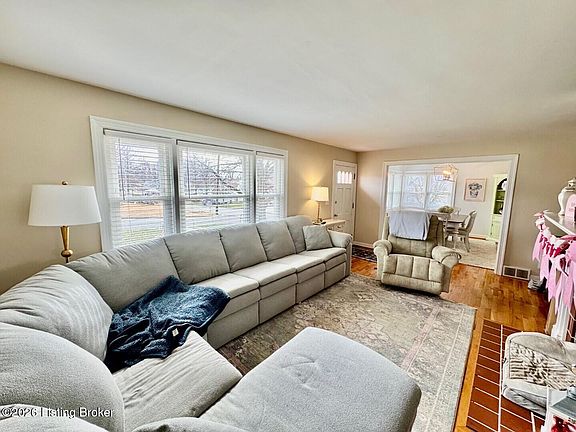 4th image of 500 N Doctor St