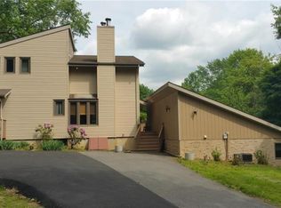 1837 Bushkill Dr, Easton, PA 18040
