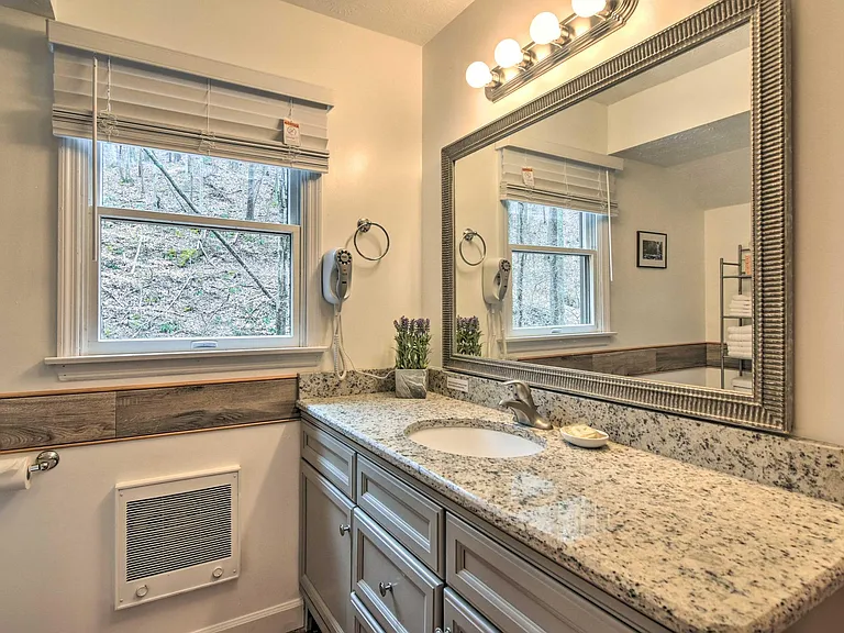 500 Lynn Cove Rd — Photo 34
