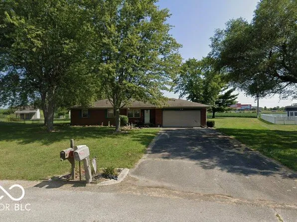 511 W Dwain Vlg, Shelbyville, IN 46176