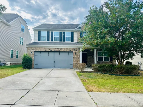10325 Solar Way, Charlotte, NC 28278
