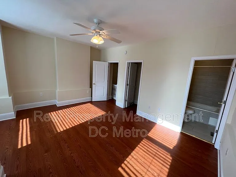 32 Quincy Pl NE #NE — Photo 23