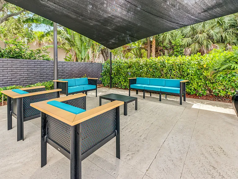 IMT Boynton Beach — Photo 13
