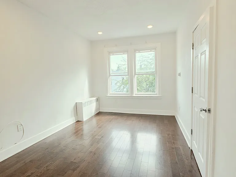 181 Lexington Ave #2E — Photo 5