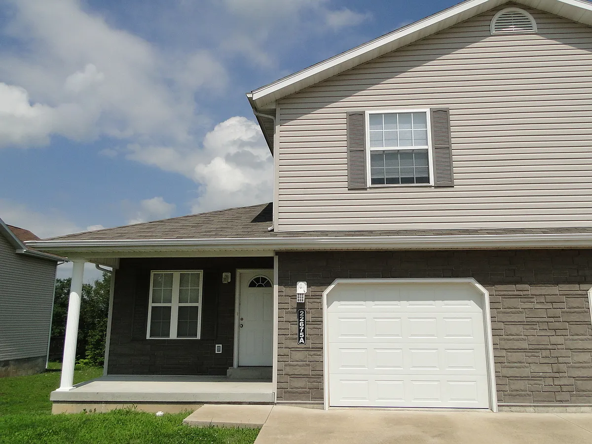 Building Photo - 22675 Hanley Ln