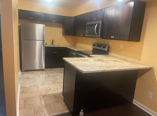 6302 Wisteria View Ln UNIT 103, Louisville, KY
